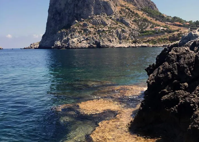 Capo Zafferano * باغيريا